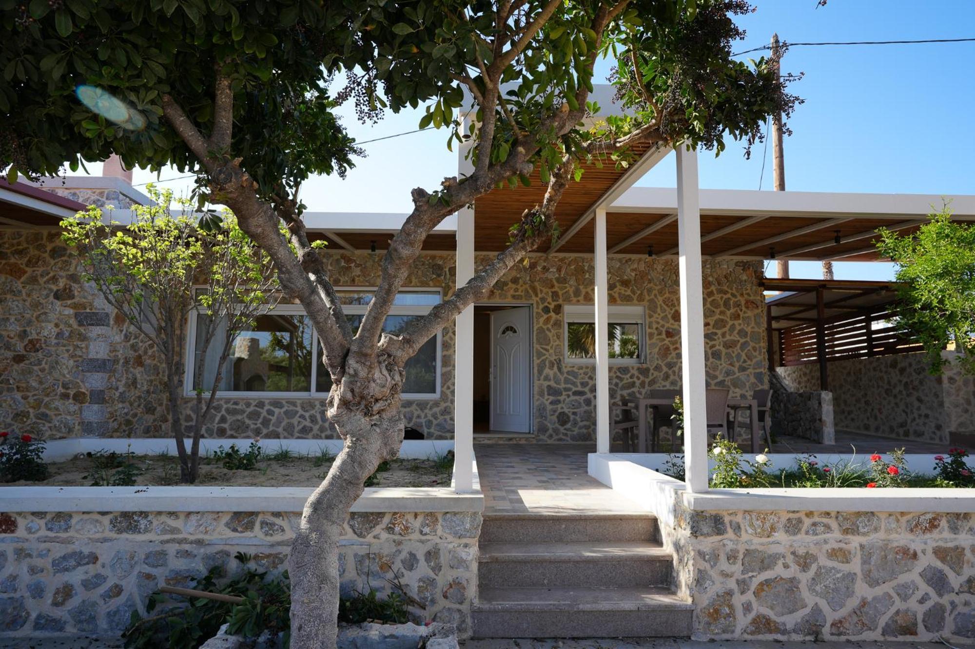 Katerinas Garden Apartment Kampos  Bagian luar foto